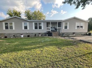 10374 SE Badger Rd, Galena, KS 66739