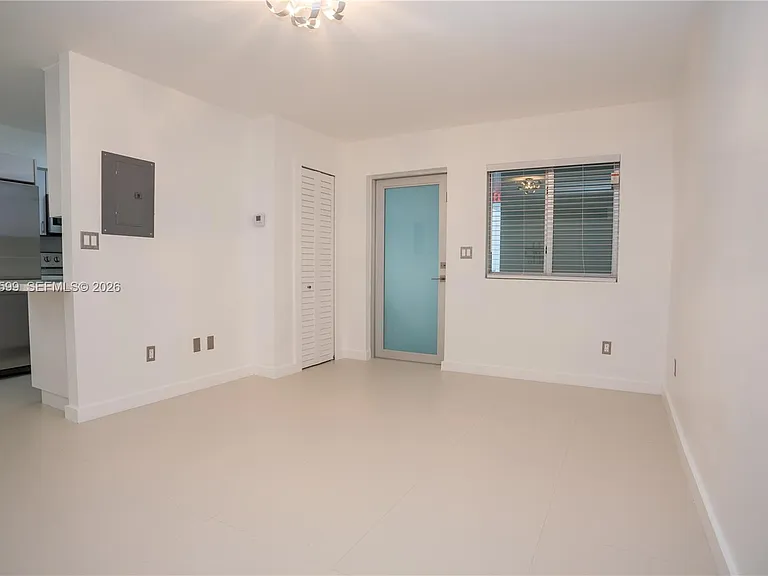 3755 NE 167th St #8 — Photo 25