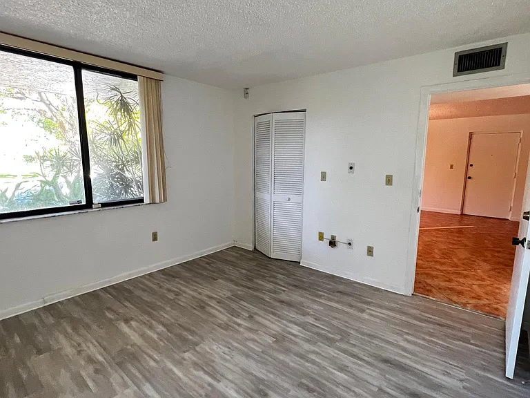 730 Coral Way #101 — Photo 12