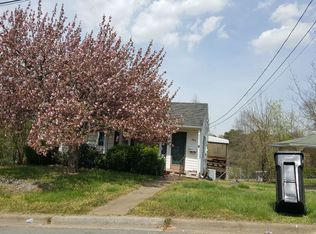 554 Ricketts St, Danville, VA 24540