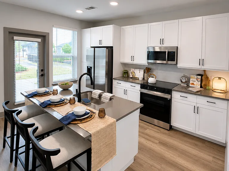 District South — Photo 2