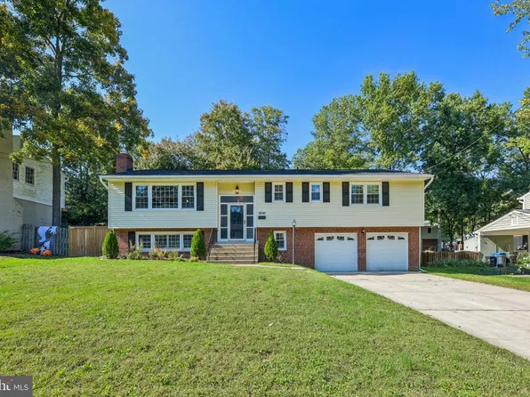 8340 Bound Brook Ln, Alexandria, VA 22309