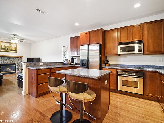 4th image of 2213 Patriot Blvd