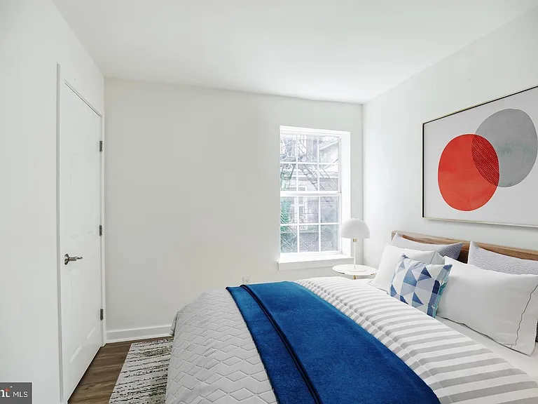 407 S 42nd St #3B — Photo 9