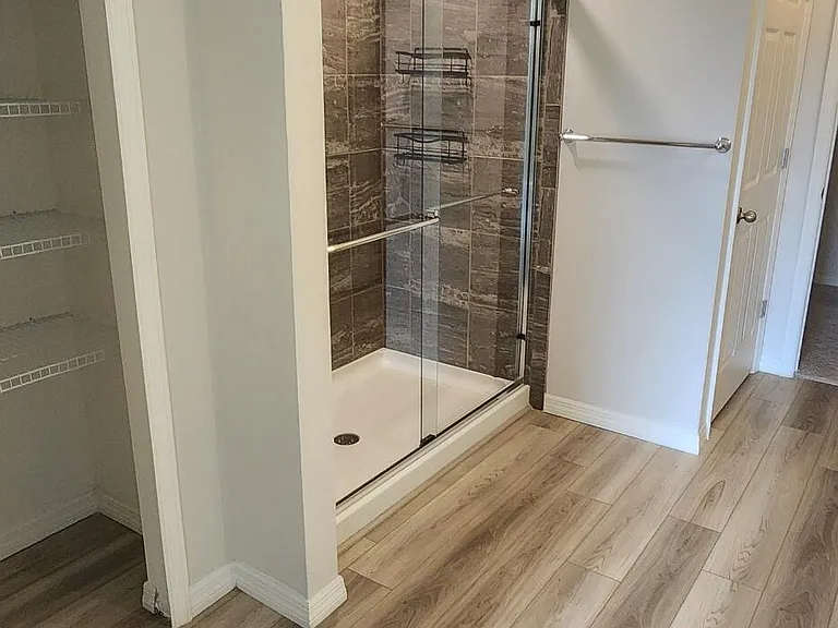 586 Cooper Ct SW — Photo 25