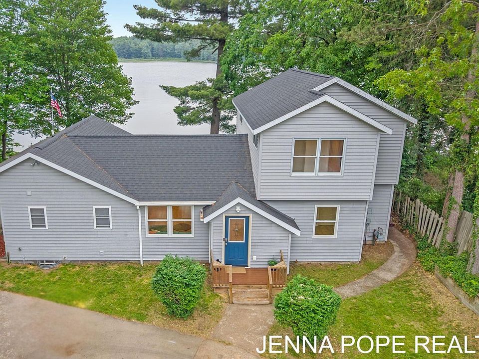 1st image of 3860 Wilson Beach Rd