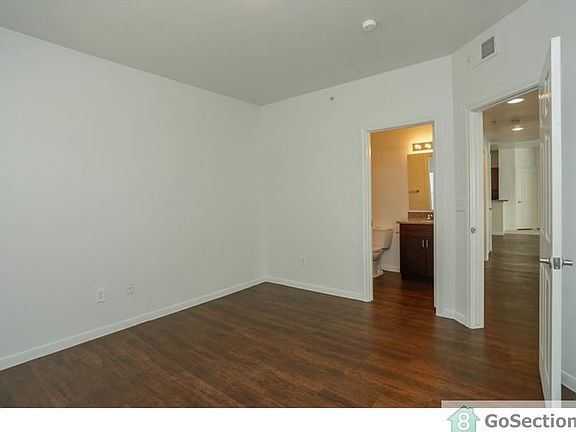 Emerald Bay Apartments Houston Tx Zillow