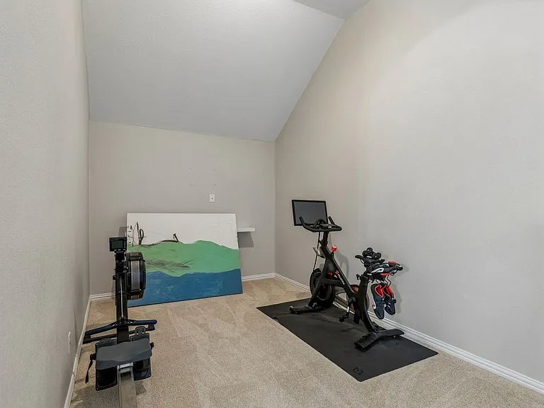 2245 Jaguar Dr — Photo 23