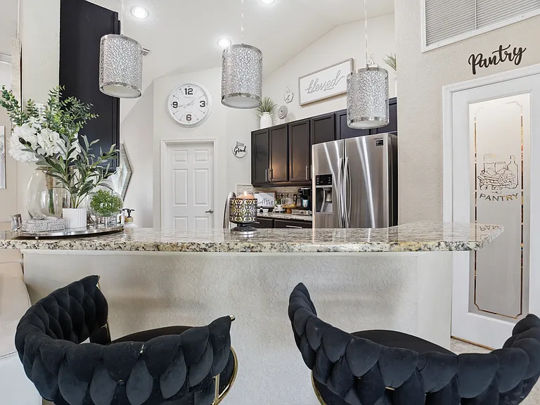 4937 SW 98th Pl — Photo 11