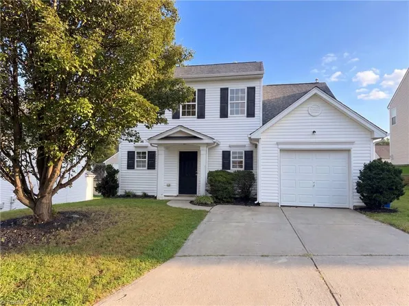 315 Royal Grey Ct, Winston Salem, NC 27107