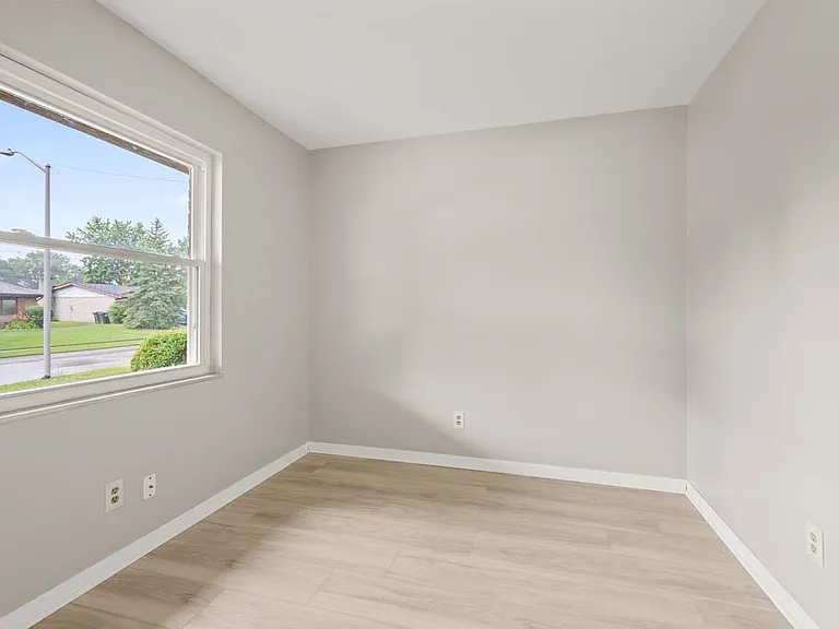 213 Southerly Hills Dr — Photo 22