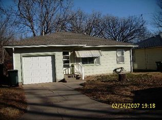 314 S Garfield Ave, Lyons, KS 67554