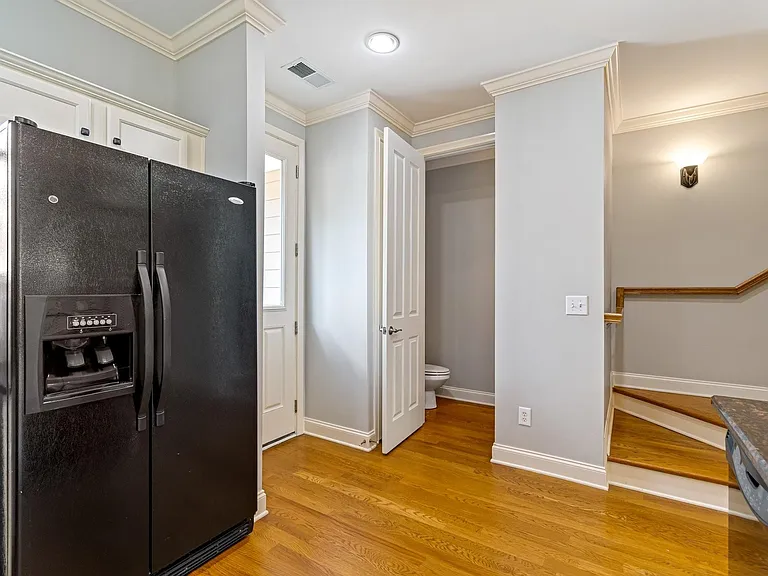 318 Byron Way — Photo 21