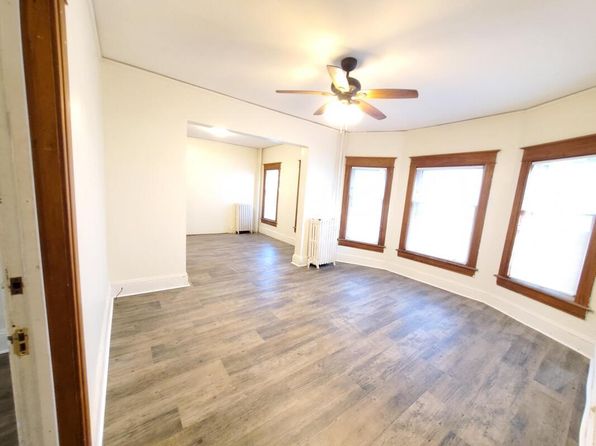 384 Morris St #1