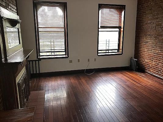 2nd image of 127 W 136th St #D