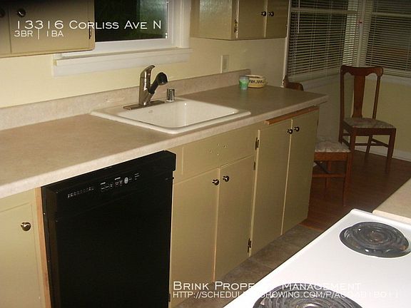 5th image of 13316 Corliss Ave N