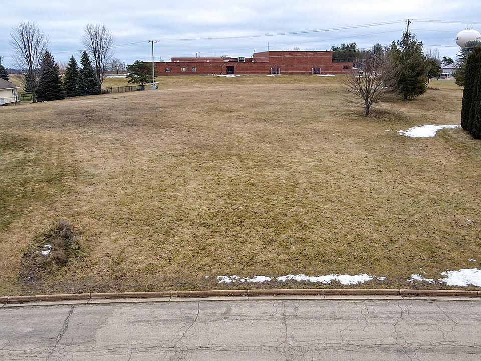 1st image of 603 Uplands Dr