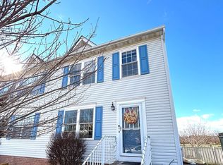 9 Westview Dr, Mc Sherrystown, PA 17344