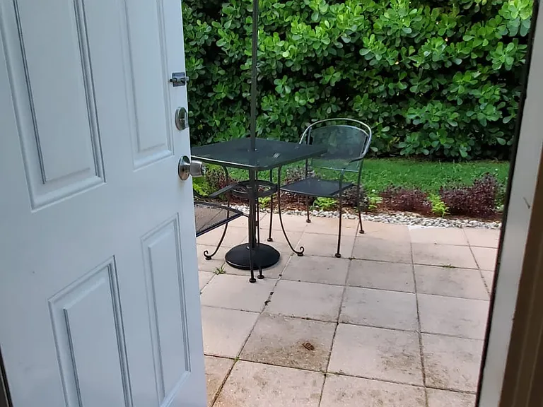 633 Majorca Ave — Photo 15