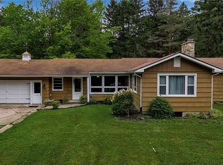 1455 Center St, East Aurora, NY 14052