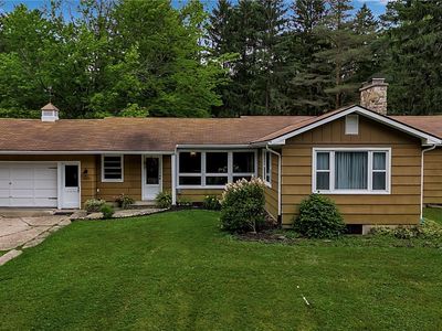 1455 Center St, East Aurora, NY, 14052