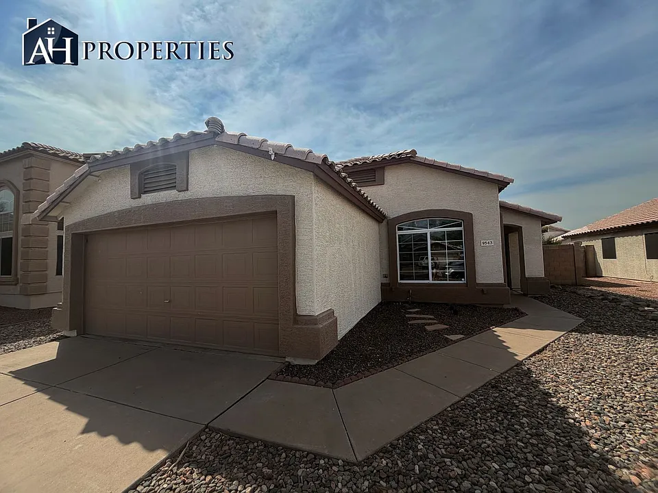 9543 W Sunnyslope Ln