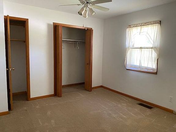 4th image of 614 Park Pl