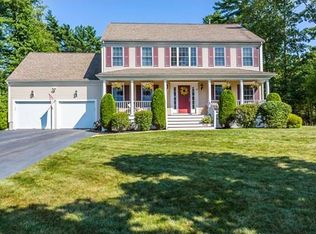 85 Queens Cir, Raynham, MA 02767