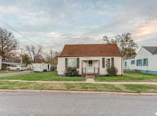 500 S Castle St, Salem, IL 62881