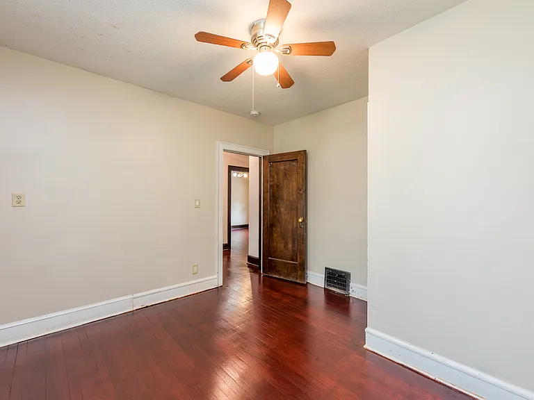419 Hickory St #2 — Photo 21