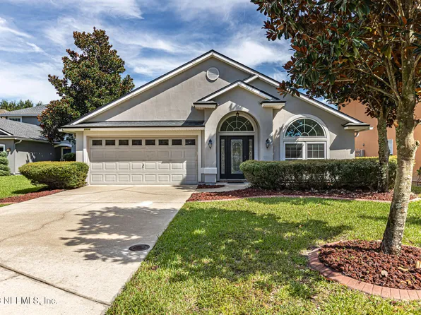 1136 Hyacinth St, Saint Augustine, FL 32092