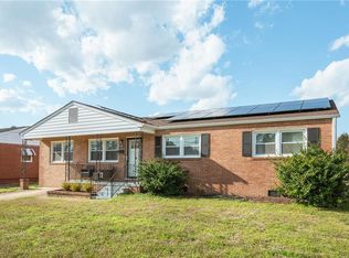 39 Granger Dr, Hampton, VA 23666