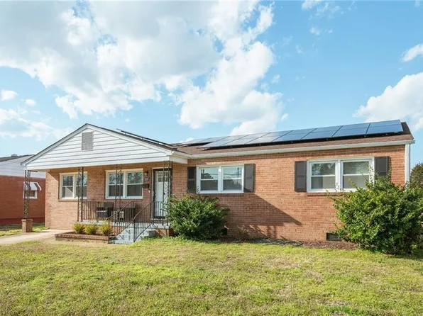 39 Granger Dr, Hampton, VA 23666