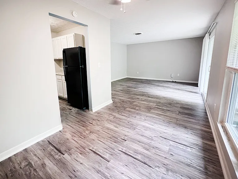 Timber Ridge Apartments — Photo 63