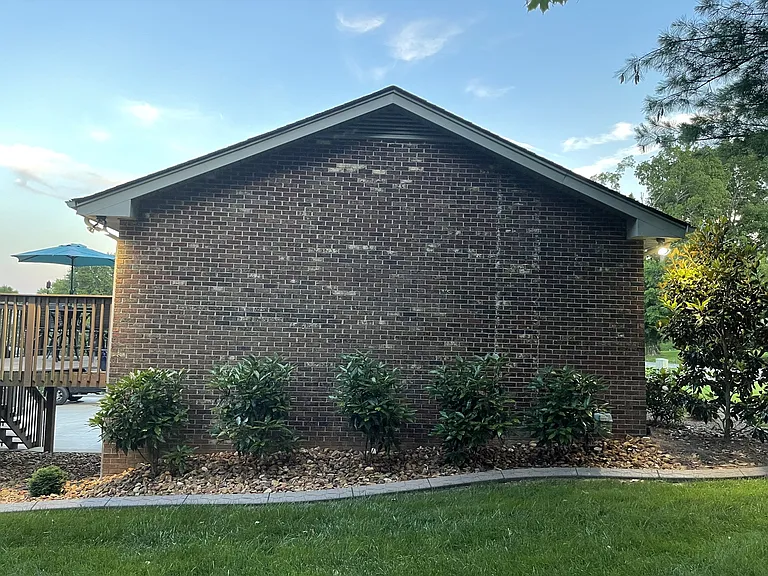 307 Swan Lake Dr — Photo 23