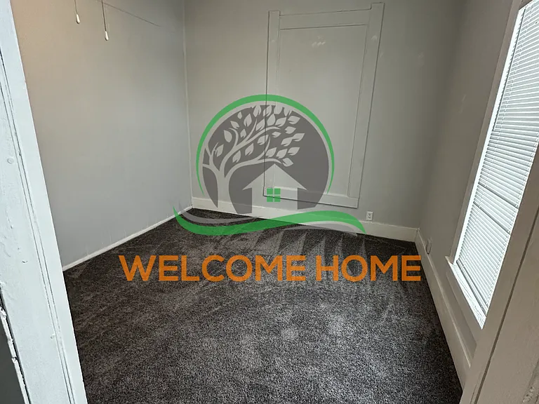 1902 Salem St #1 — Photo 6
