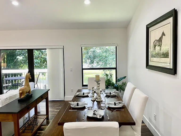 11863 Wimbledon Cir #546 — Photo 7