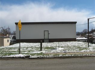 313 S Diamond St, Mount Pleasant, PA 15666