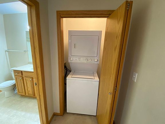 5th image of 2321 Bristol Dr Unit 203