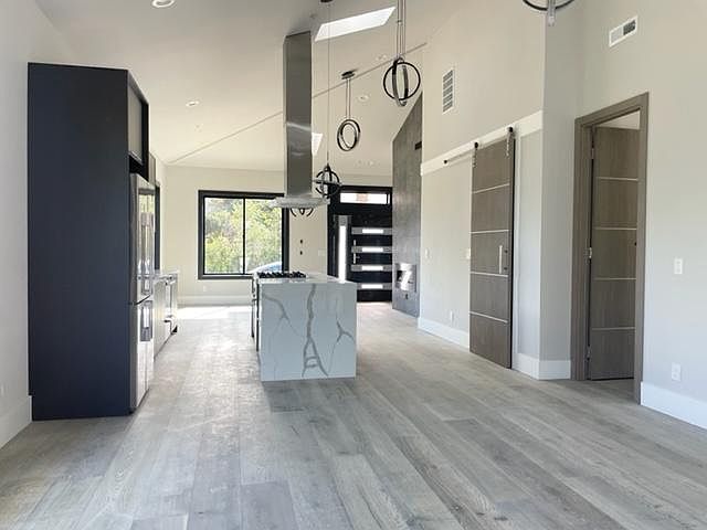 1st image of 20882 Verde Vista Ln