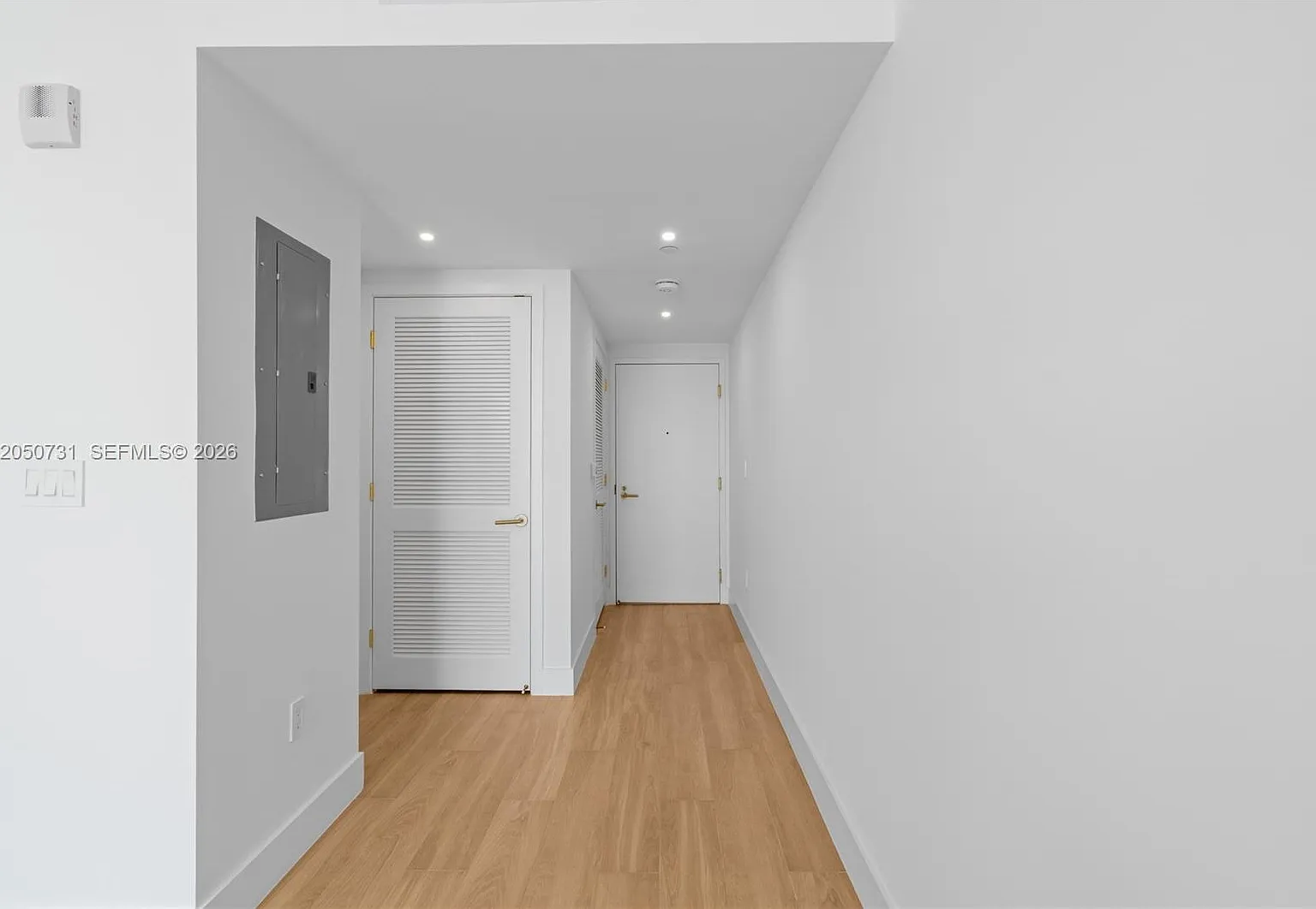 Studio, 1.0 bath, $3,500 — Photo 3