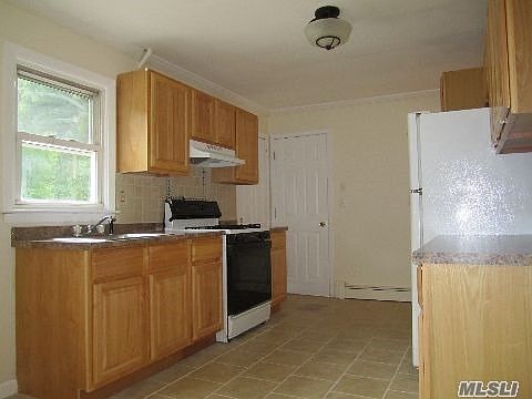 3rd image of 83 Vanderbilt Ave