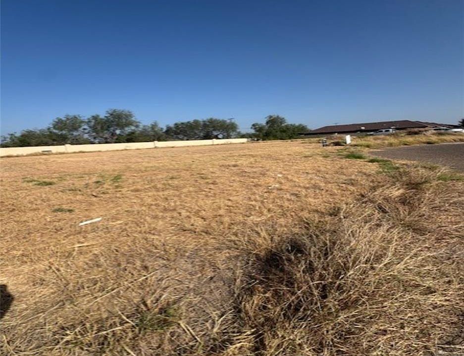 2nd image of 0 Falcon St