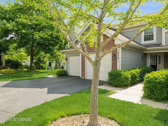 3rd image of 1073 Woodhill Ct #1073