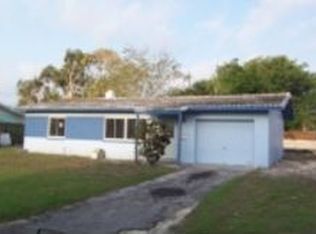 3737 Whiting Dr SE, Saint Petersburg, FL 33705