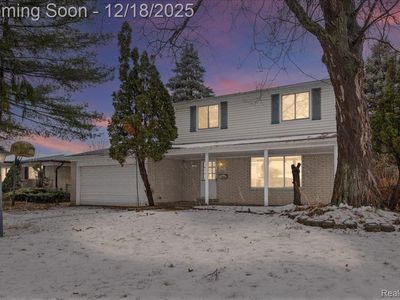 13227 Grand Haven Dr, Sterling Heights, MI, 48312