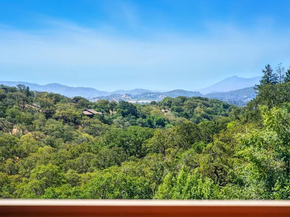 1 Lockton Lane, Novato, CA 94945