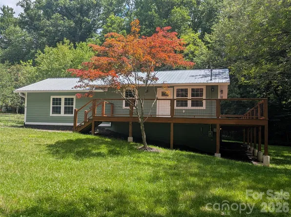 522 Brandon Rd, Black Mountain, NC 28711