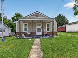 110 Wolfe Ave, Marion, VA 24354