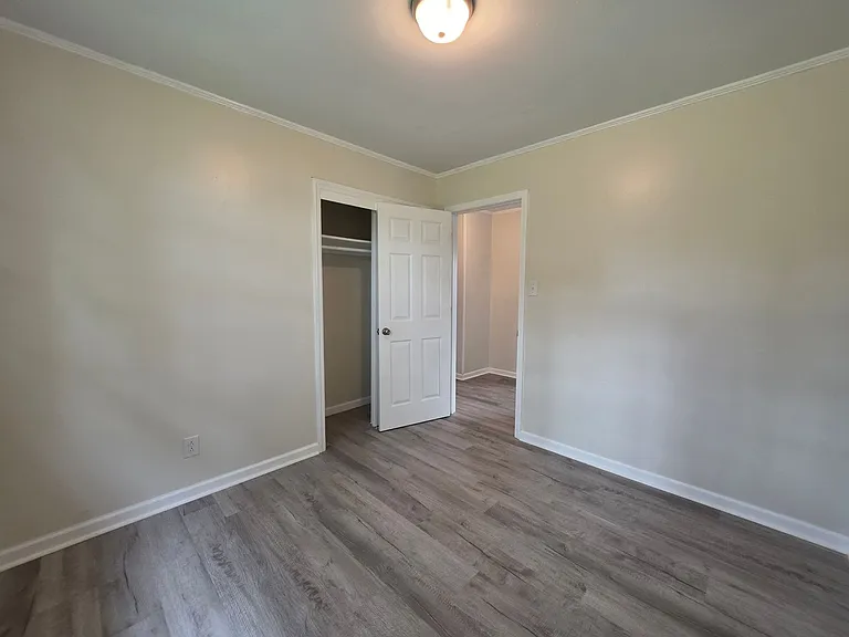 2266 Onslow Dr — Photo 12